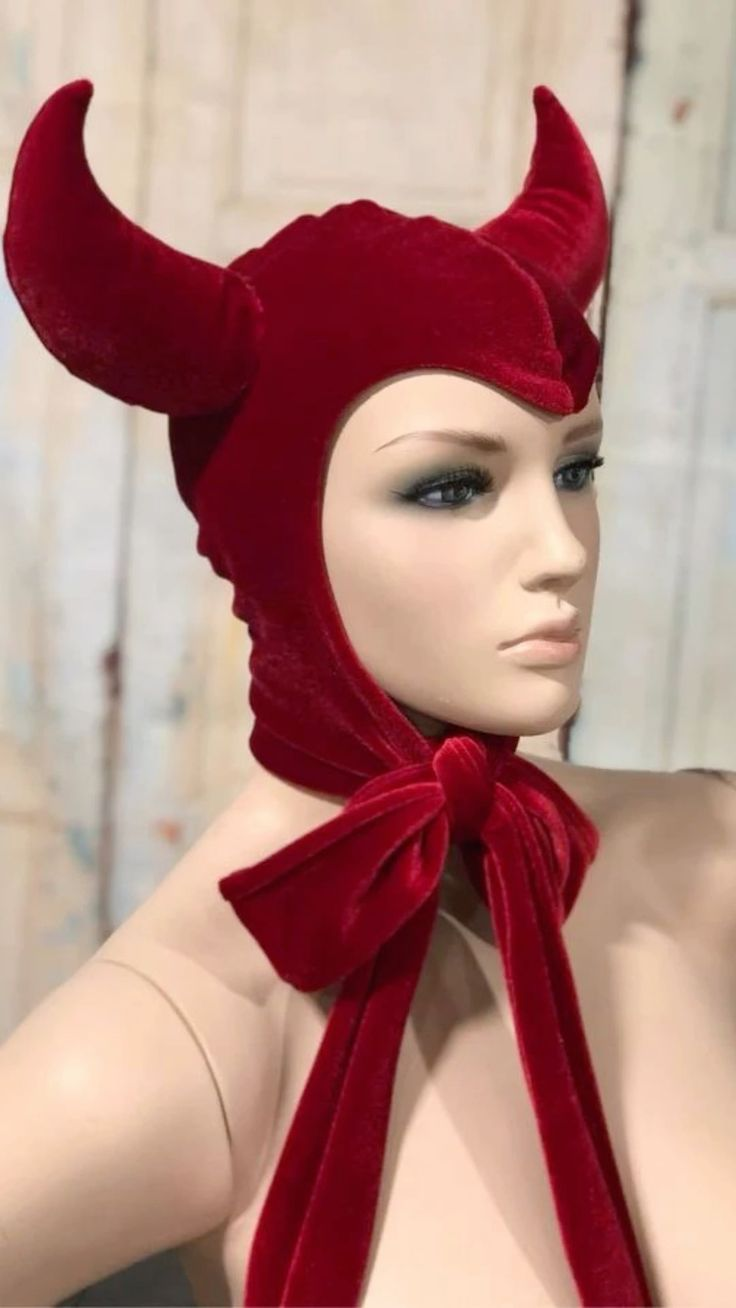 Vintage Little Devil Red/Black – Women'S Red Accessories recenzja i cena