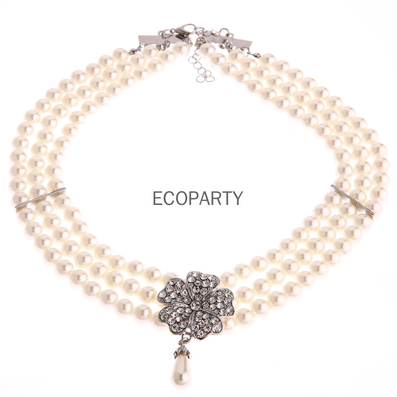 Audrey Hepburn Breakfast at Ti – Women'S Accessories In The 1950S recenzja i cena